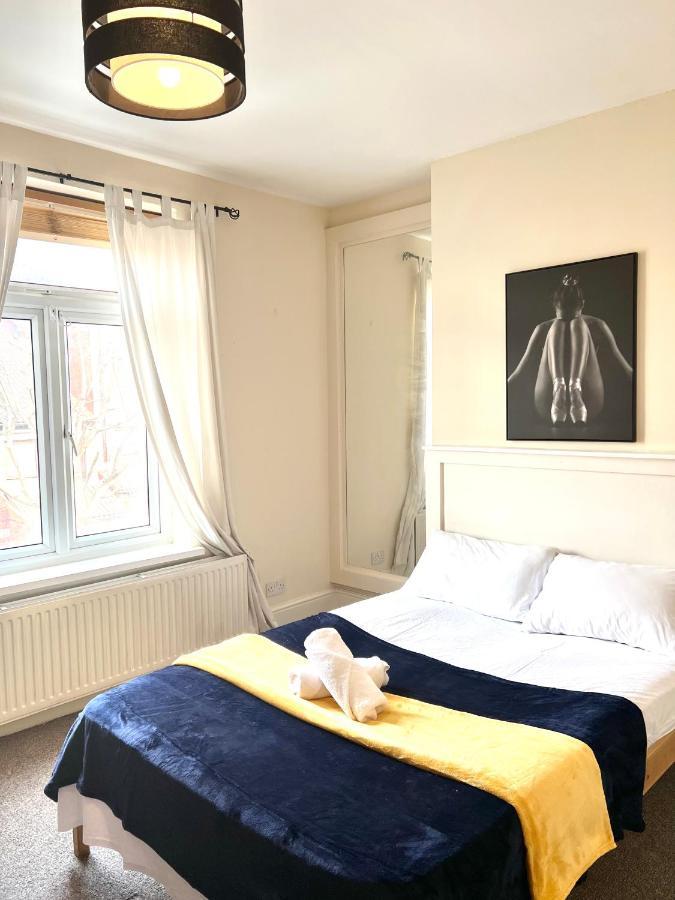 Aldgate Holiday Rooms ロンドン エクステリア 写真