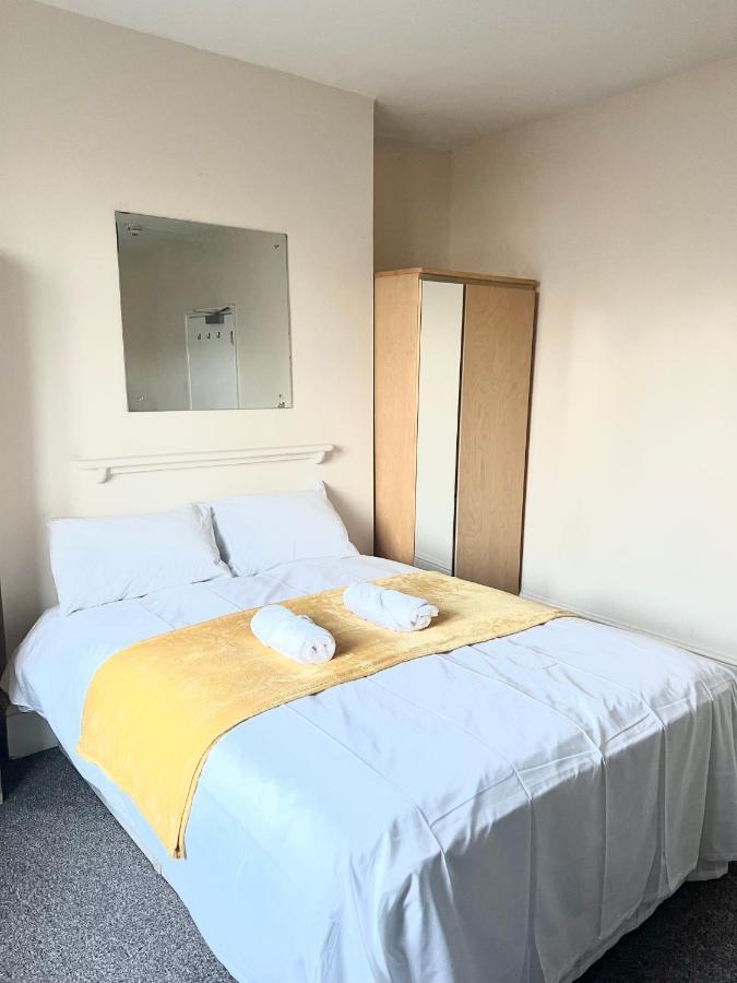Aldgate Holiday Rooms ロンドン エクステリア 写真
