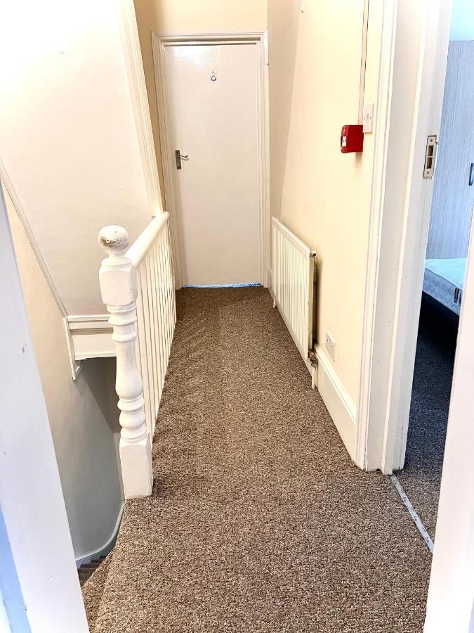 Aldgate Holiday Rooms ロンドン エクステリア 写真